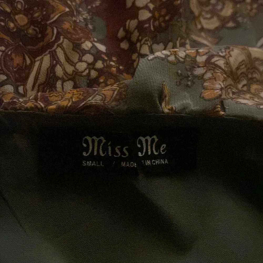 NWOT Miss Me Floral Long Sleeve Tier Dress size Small Boot Barn Exclusive - Picture 6 of 6